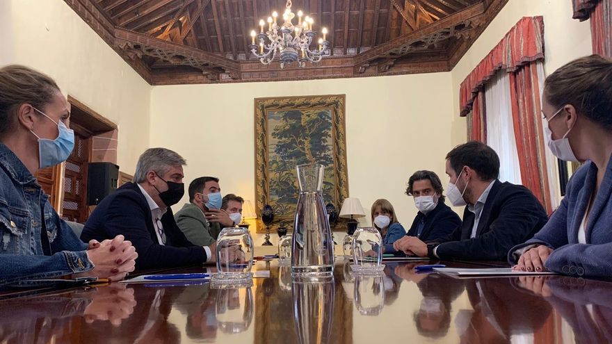 Canarias crea una comisión parlamentaria para la reconstrucción de La Palma