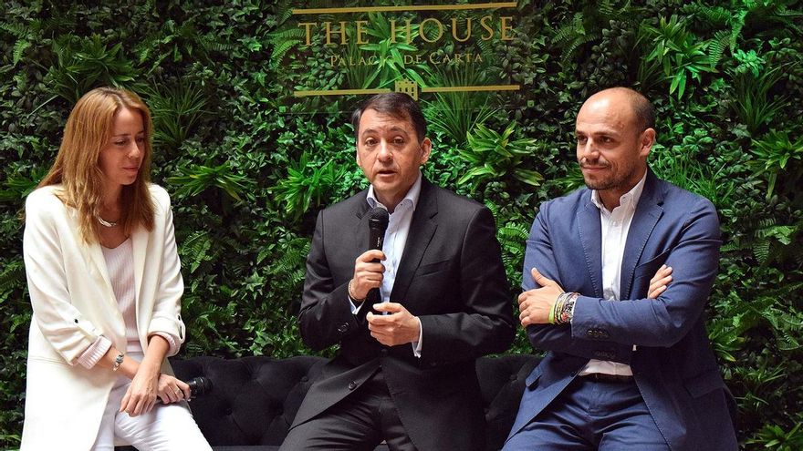 Sí Se Puede denuncia que el Ayuntamiento ha convertido el protegido Palacio de Carta "en un pub"