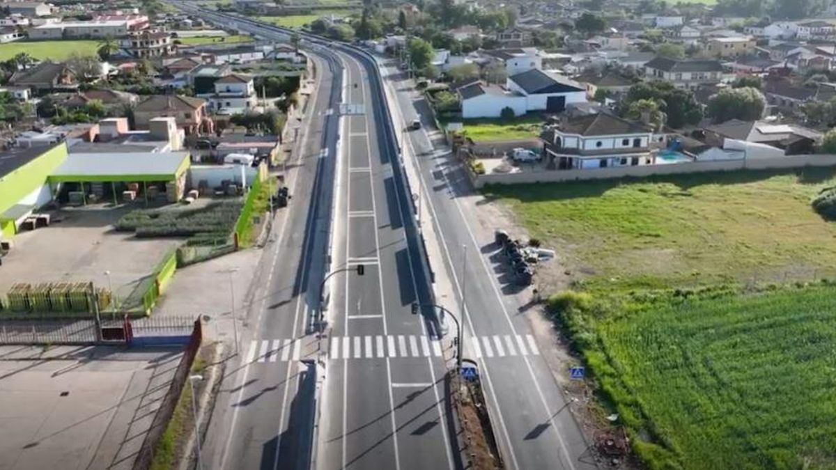 Transportes finaliza las obras para mitigar el ruido en el tramo para acceder al Aeropuerto de Córdoba