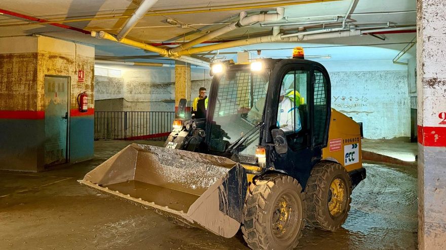 Paiporta, Benetússer y Catarroja exigen a la Generalitat el plan prometido para limpiar garajes y retirar vehículos