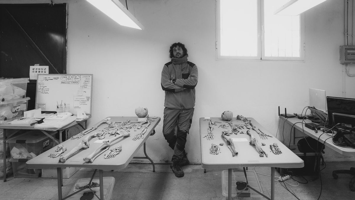 Entrevista N&B a Daniel Quiroga, coordinador exhumaciones de fosas en el cementerio de La Salud.