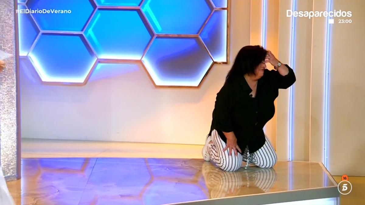 Susto en 'El diario de verano' por la caída de una invitada, que habló del caso que protagonizó su hija en 'Hermano mayor'