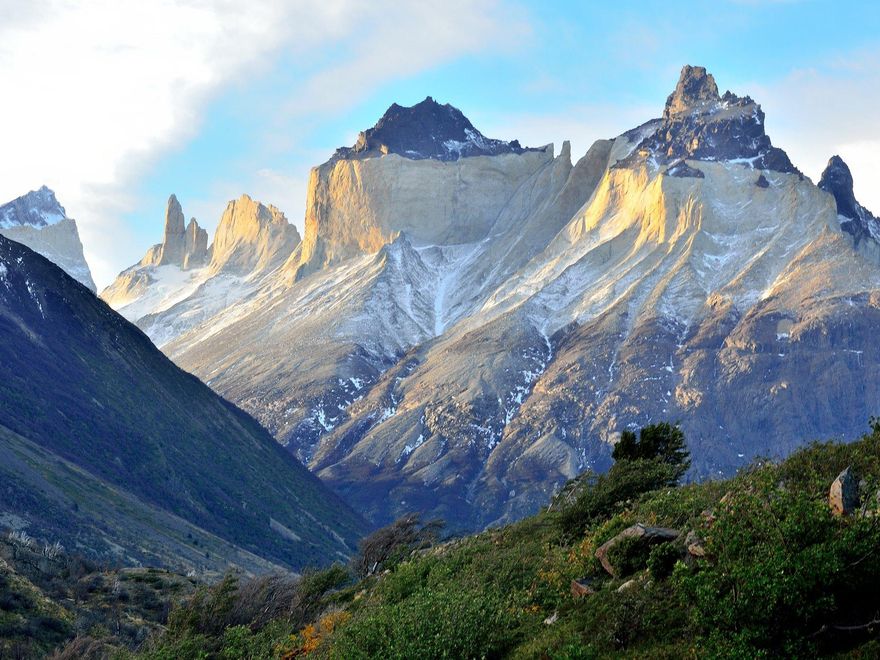 Picos majestuosos en las Torres del Paine.