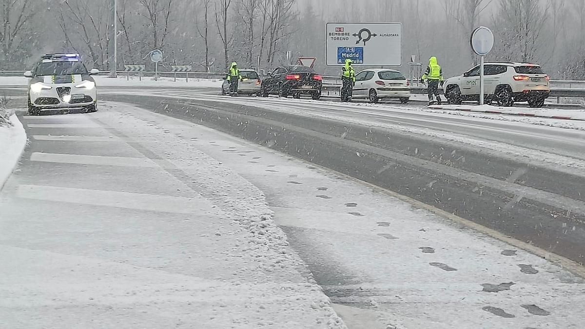 Embolsamiento masivo de camiones en Castilla y León: la borrasca Ingrid paraliza unos 1.700 vehículos