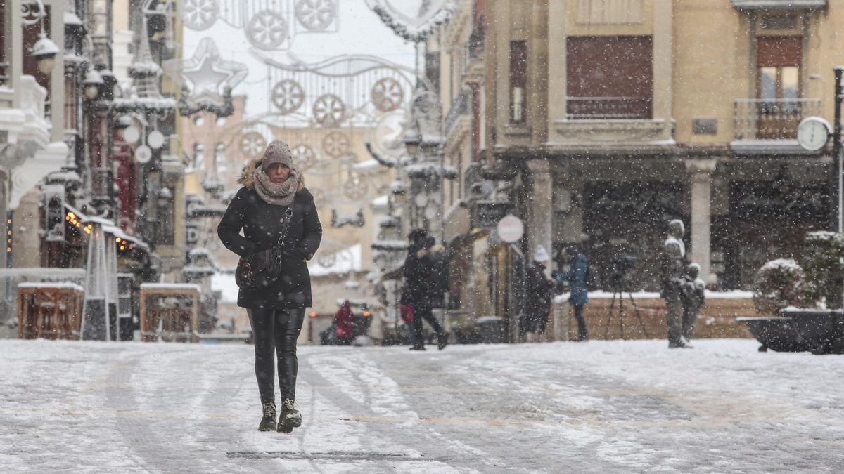 Nieve en la capital leonesa.