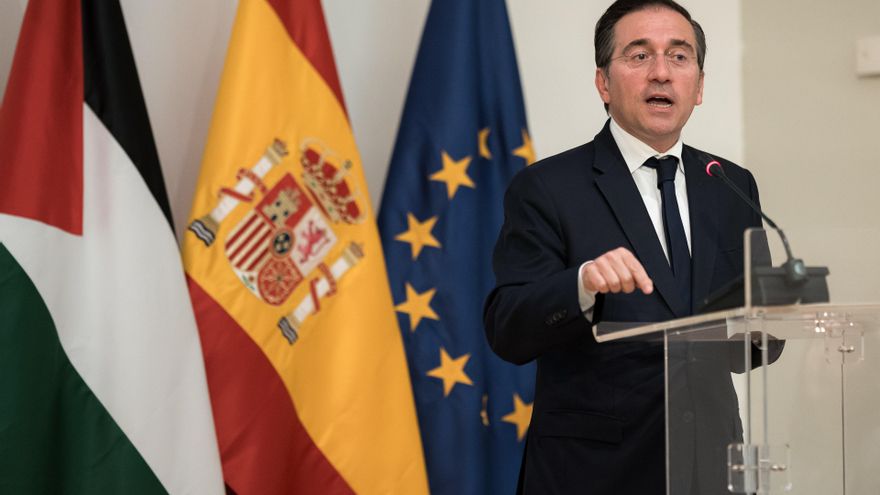 El ministro de Asuntos Exteriores, Unión Europea y Cooperación, José Manuel Albares, interviene durante el acto de conmemoración del primer aniversario del reconocimiento del Estado de Palestina