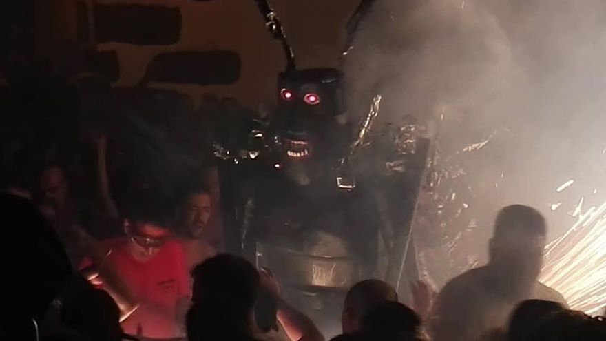 La Virgen y la ‘suelta’ del Diablo en Tijarafe