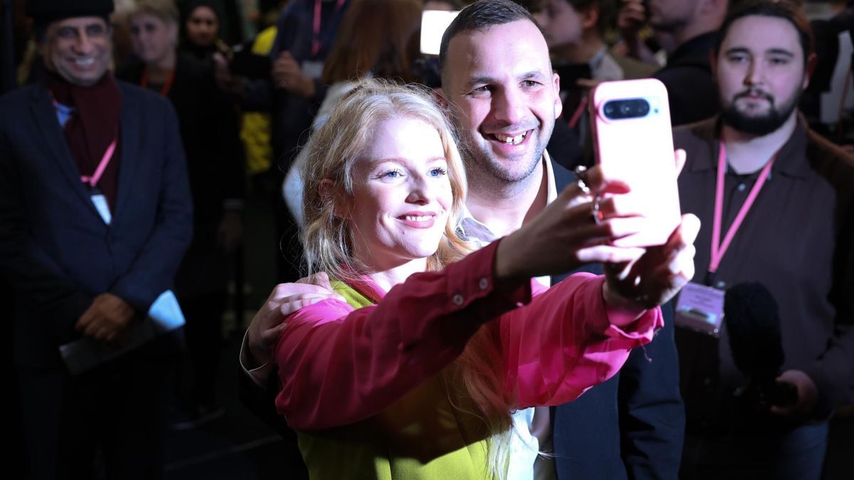 La victoria de los verdes en un escaño de Manchester vuelve a poner en peligro a Keir Starmer