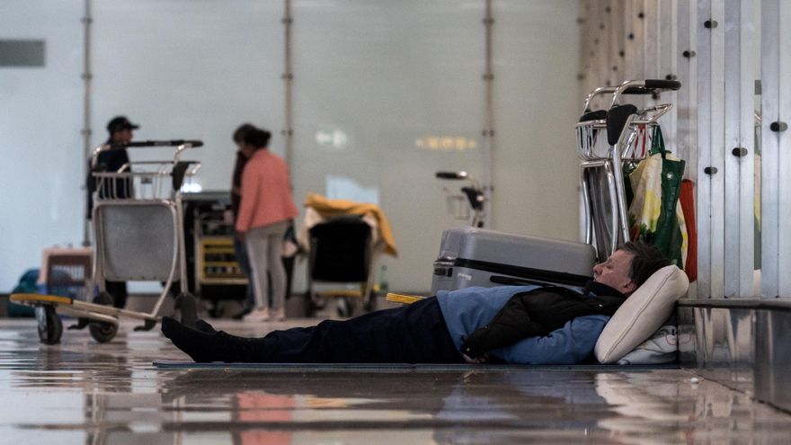 El presidente de Aena pide a Almeida una reunión urgente sobre la crisis en Barajas y el alcalde acepta con condiciones