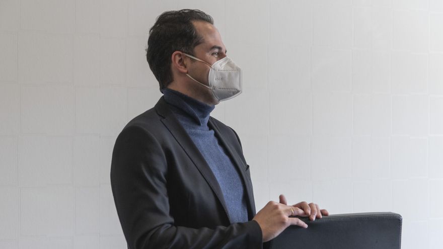 Archivo - El vicepresidente, consejero de Deportes, Transparencia y portavoz del Gobierno de la Comunidad de Madrid, Ignacio Aguado, durante una entrevista para Europa Press en Barcelona, Catalunya (España), a 2 de febrero. Aguado, que forma parte del Com