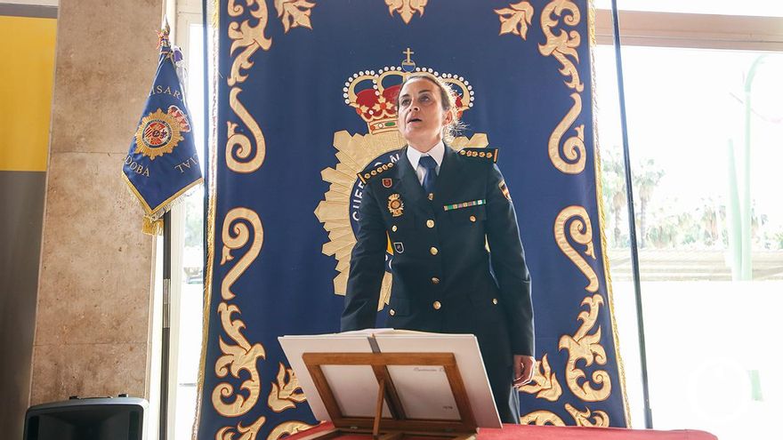 Toma de posesión de la comisaria principal Dolores López como nueva jefa provincial de la Policía Nacional en Córdoba