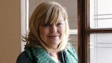 Rosa María Artal publica 'La bolsa o la vida' (Ediciones Roca)