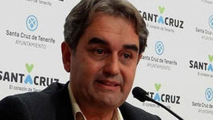 Pedro Fernández Arcila, líder de Sí Se Puede en el Ayuntamiento de Santa Cruz