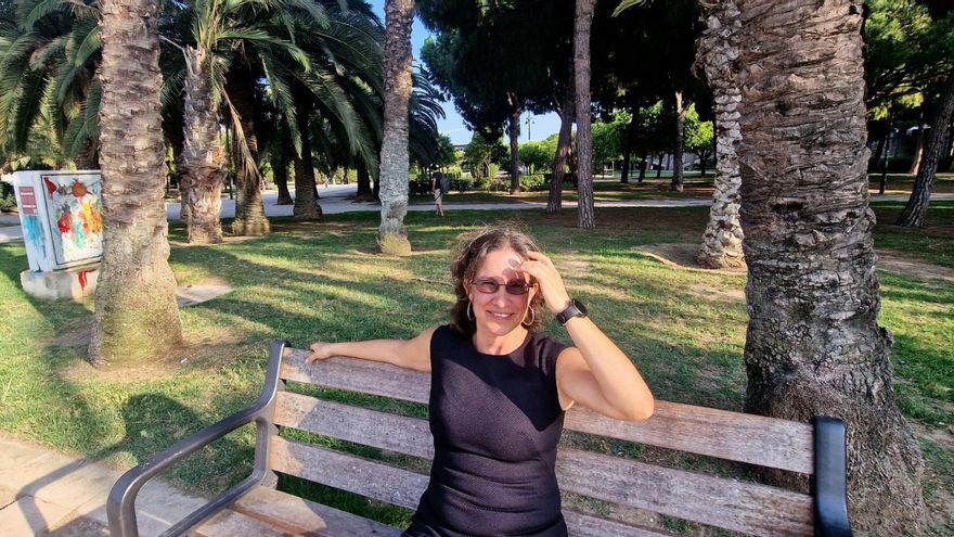 “Treballe a Califòrnia, però visc a València, perquè hi vinc sovint i ací és on recupere la vida social i cultural”, explica Aitana Guia.