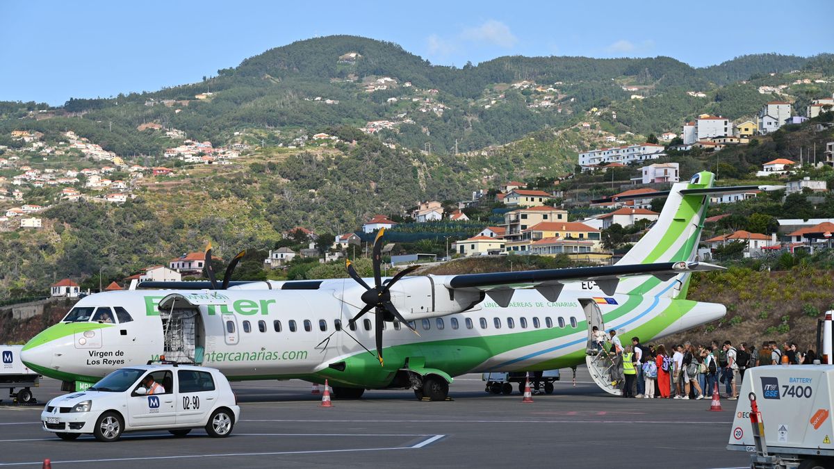 Binter retoma a partir de este sábado, 14 de junio, sus rutas estivales entre Canarias y Madeira.