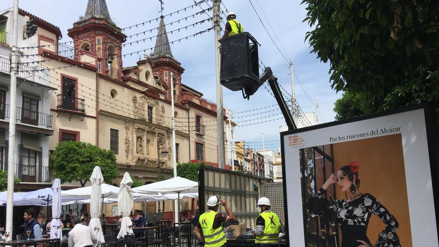 "Ni habrá Feria ni se ha invitado a nadie a bailar sevillanas en las plazas": la polvareda por las actividades feriantes en Sevilla