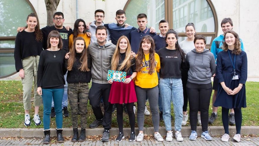 La Cátedra Grupo AN concede una ayuda económica para que alumnado de la UPNA participe en un concurso internacional
