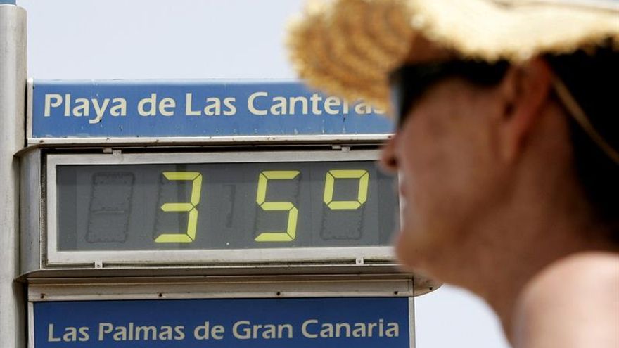 ¿Hasta cuándo va a durar este calor en Canarias? Esta es la previsión de Aemet