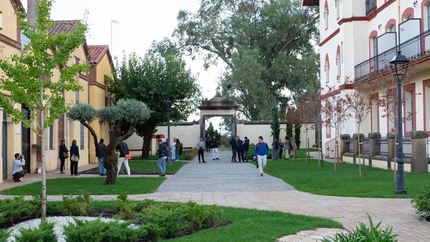 Un palacio transformado en hotel, el nuevo recurso turístico en la Reserva de la Biosfera de Monfragüe