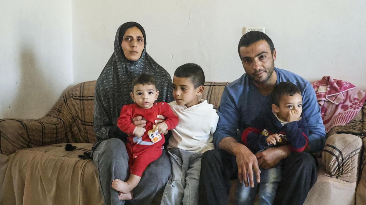 La última familia palestina del valle vive encerrada en su propia casa: “Cuando los colonos nos ven salir, abren fuego”