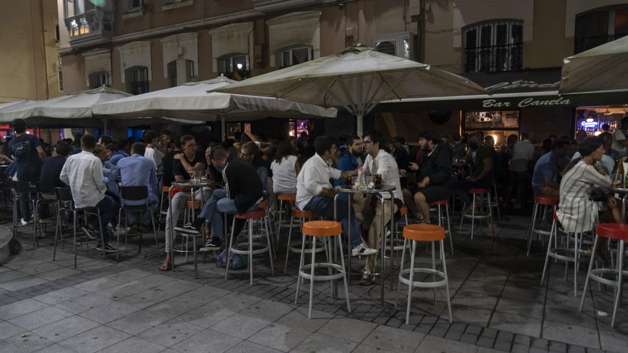 El BOC oficializa el nuevo horario de cierre hostelero a la una de la madrugada tras el varapalo judicial al Gobierno