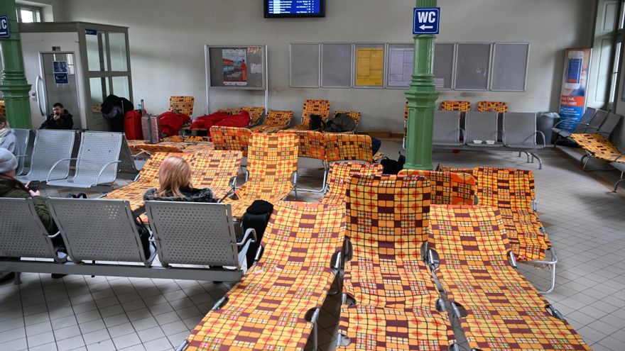 Reception point for refugees from Ukraine established in Przemysl