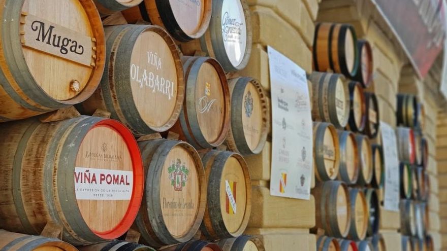 La ciudad medieval de La Rioja que cuenta con una calle repleta de bodegas centenarias y es perfecta para ir de tapas