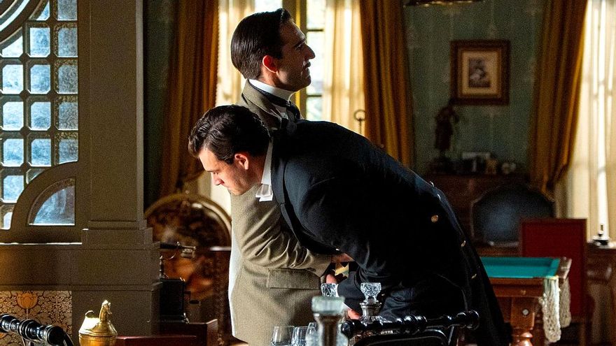 'La Promesa' vivió el esperado cara a cara entre Curro y Lorenzo por la muerte de Jana, con final 'interruptus'