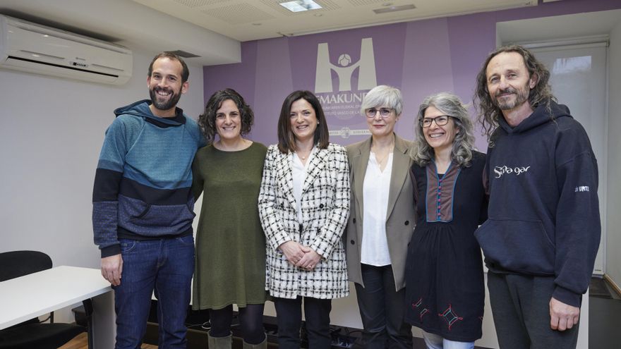 La asociación On-giz, premio Emakunde 2022 por su trabajo en la implicación de los hombres en la igualdad