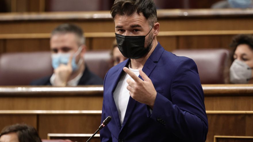 Archivo - El portavoz de ERC en el Congreso, Gabriel Rufián, en una sesión de control al Gobierno este 16 de junio en el Congreso