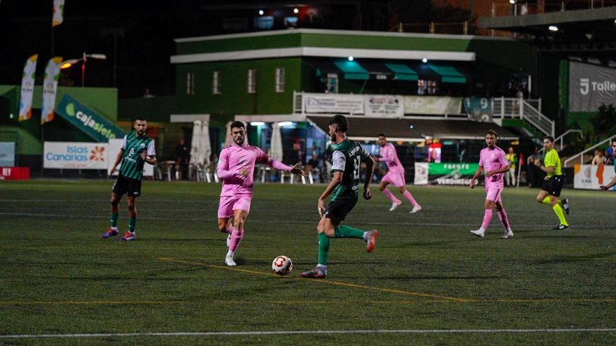 El Atlético Paso planta cara al Eldense pero cae de penalti