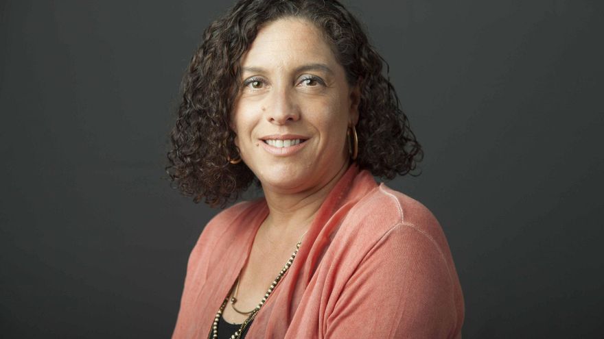 Rossana Castiglioni, politóloga: "Los chilenos quieren un cambio, pero no este cambio"