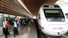 Renfe plantea bajas incentivadas en la plantilla y un recorte salarial para nuevos contratos