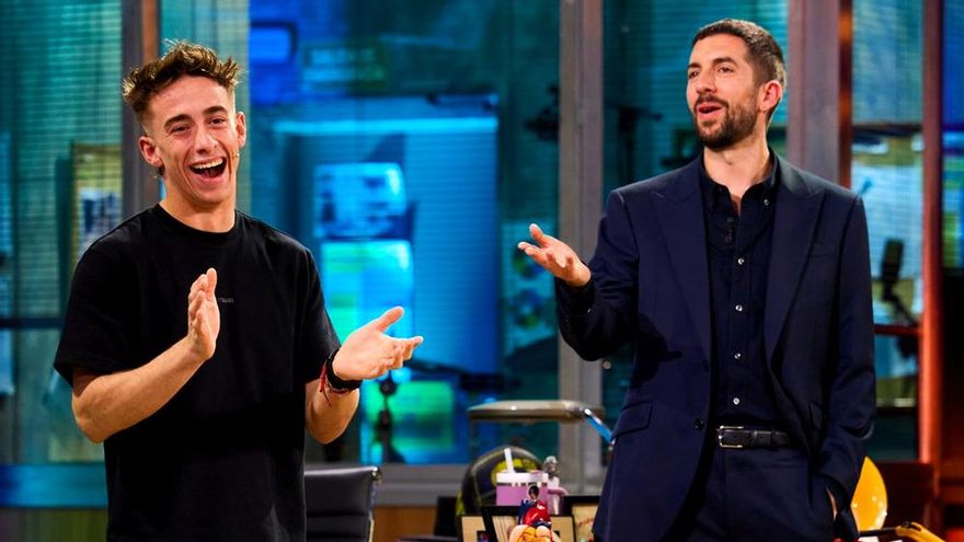 El piloto de MotoGP Pedro Acosta confiesa a Broncano que no tiene carnet de moto: "Es una putada de explicar"