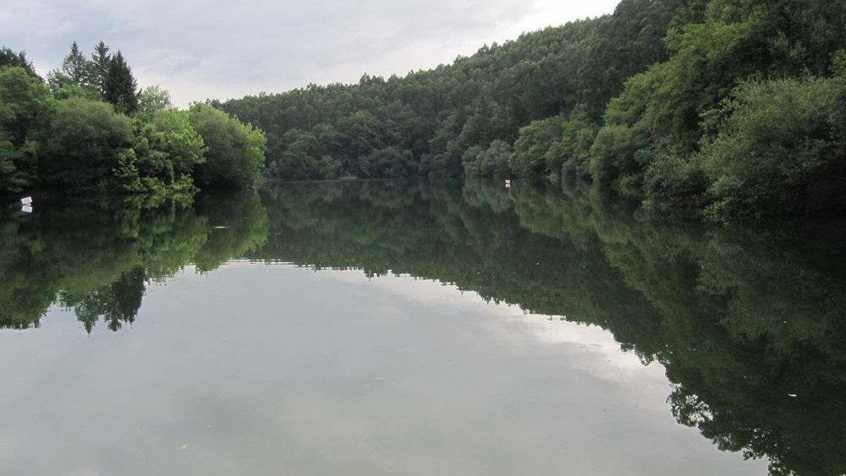 Embalse de Gorostiza, en Euskadi