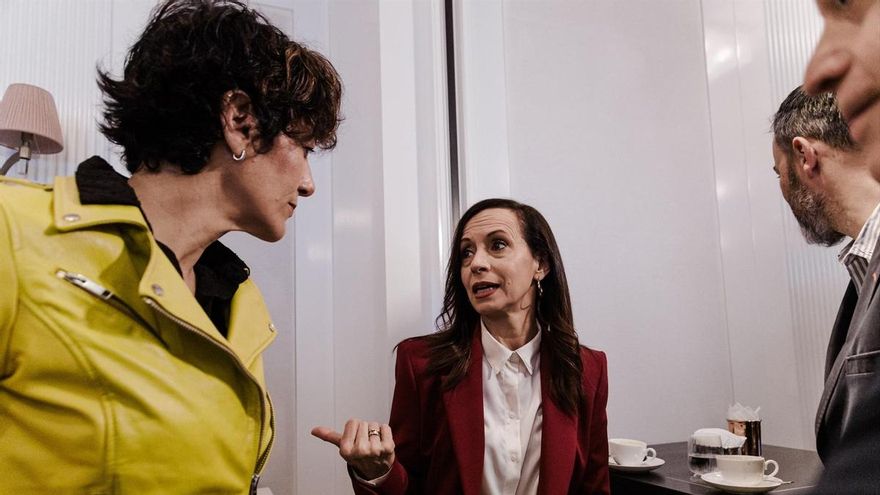 La ministra de Inclusión, Seguridad Social y Migraciones, Elma Saiz, y la presidenta de Redeia, Beatriz Corredor