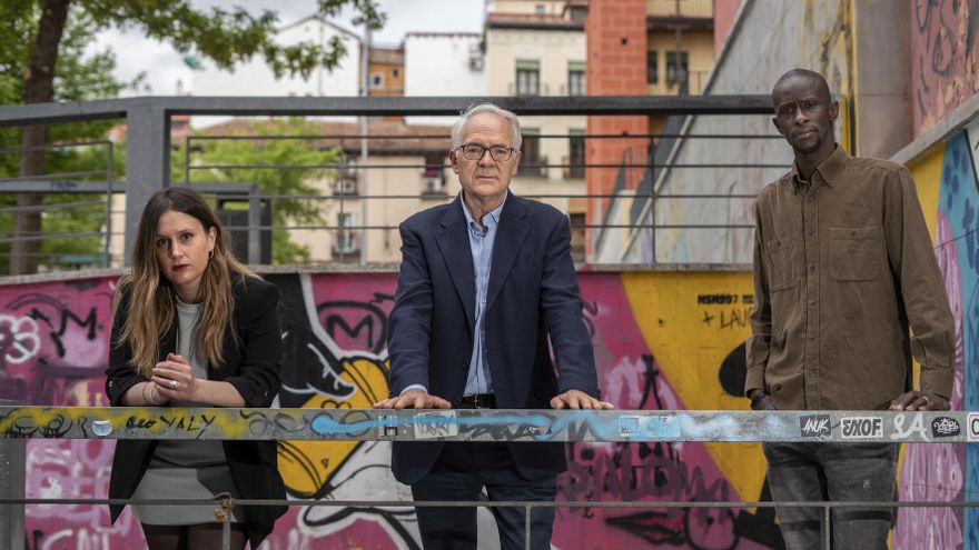 Alejandra Jacinto, Agustín Moreno y Serigne Mbaye