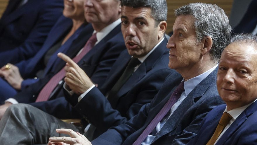 Semana 'horrible' para Mazón: el presidente medita por primera vez su salida