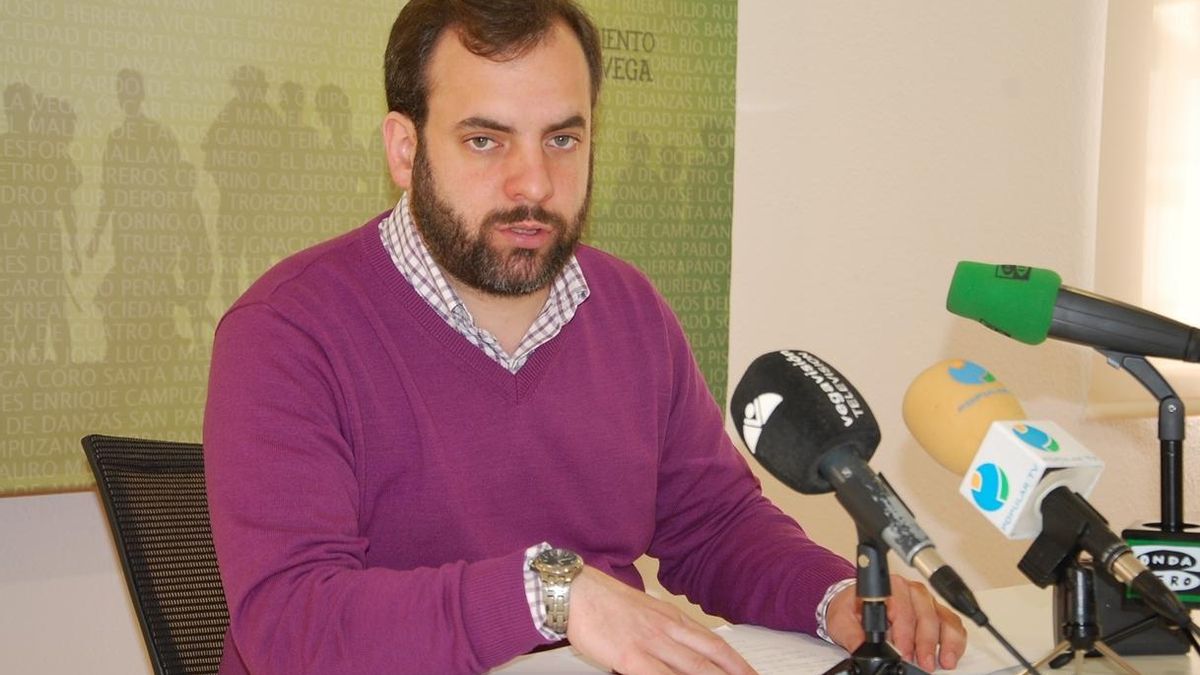 El Ayuntamiento alerta de la posible situación de "ilegalidad" de las VPO de la SAREB en Ganzo