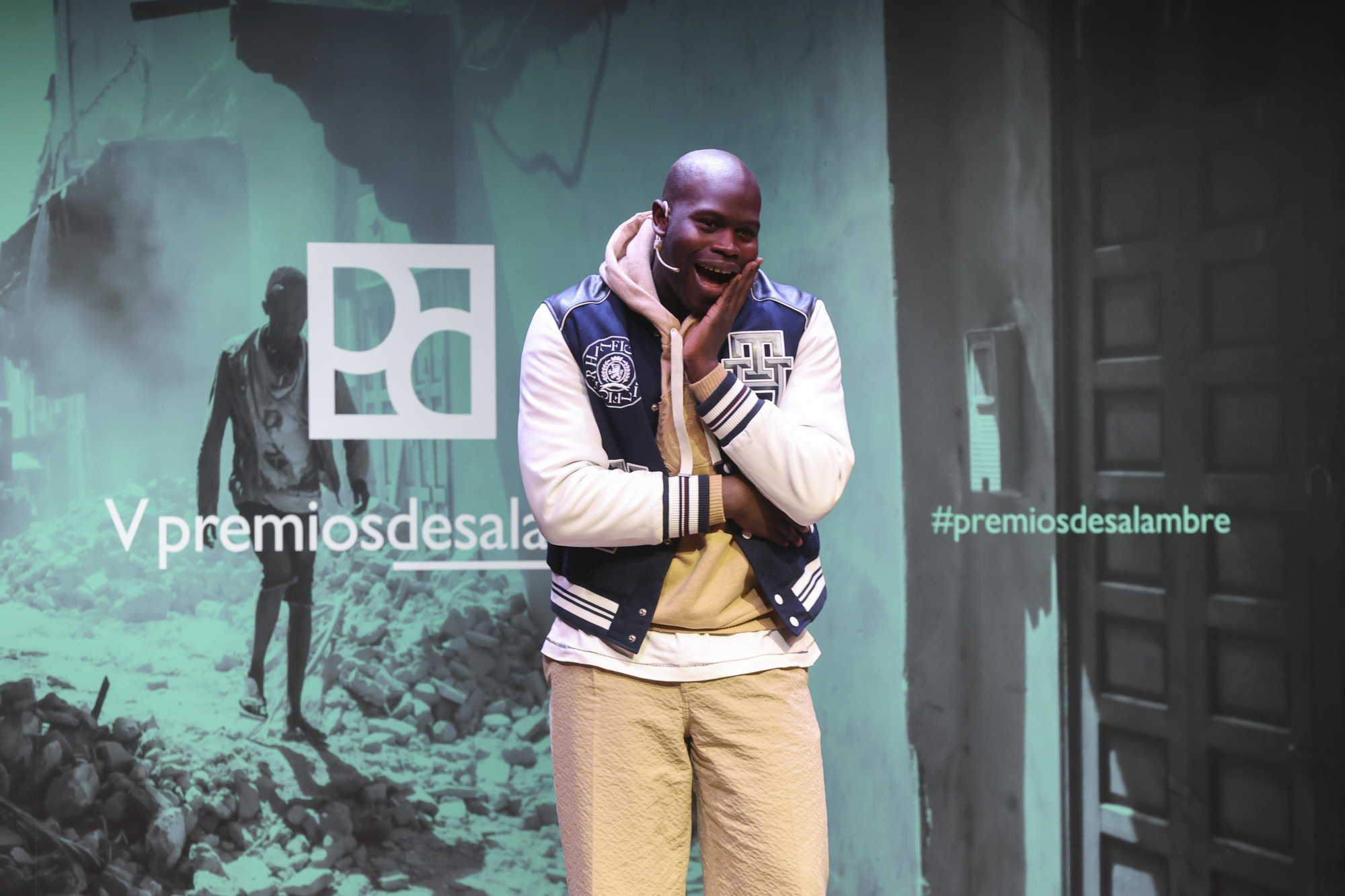 Lamine Thior, cómico, actor y activista