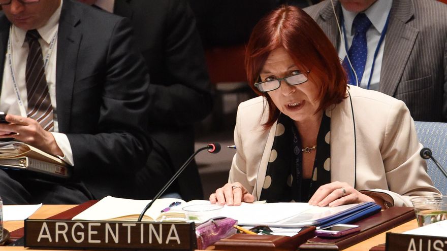 El Gobierno creó el cargo de "representante especial de política feminista" en el exterior