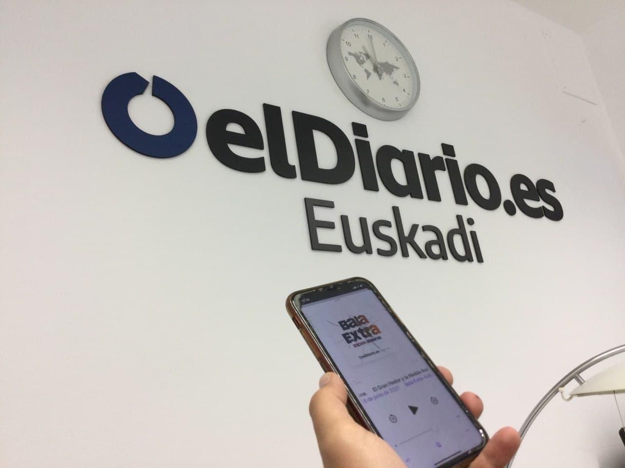 Así están escuchando 'Bala Extra'. ¿Y tú?