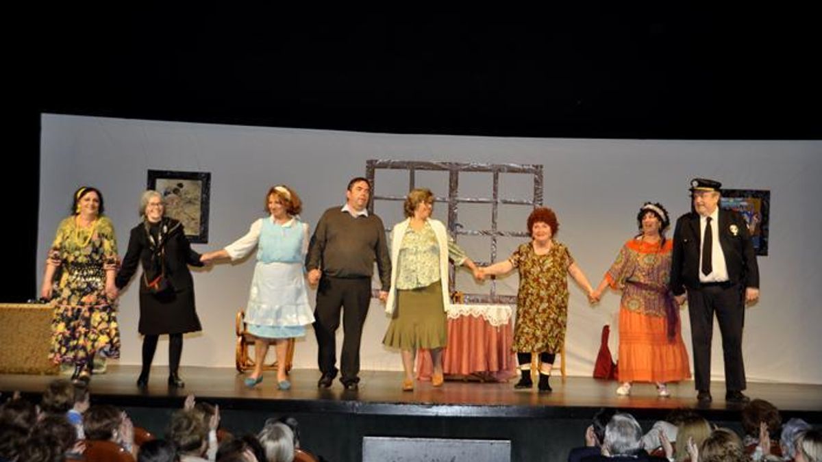 El Consejo de Patrimonio Cultural ha dado luz verde a la declaración como BIC del teatro popular o costumbrista asturiano.