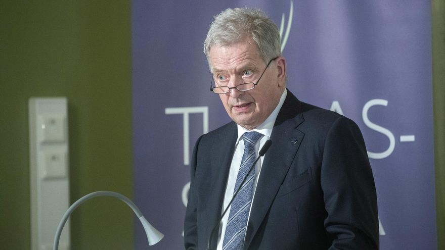 Finlandia aprueba solicitar el ingreso del país en la OTAN