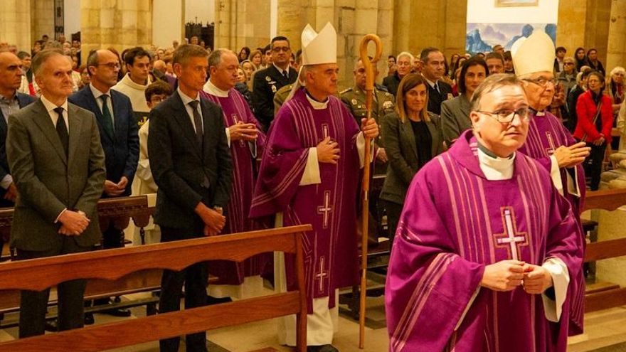 Misa funeral por el papa Francisco en Santander