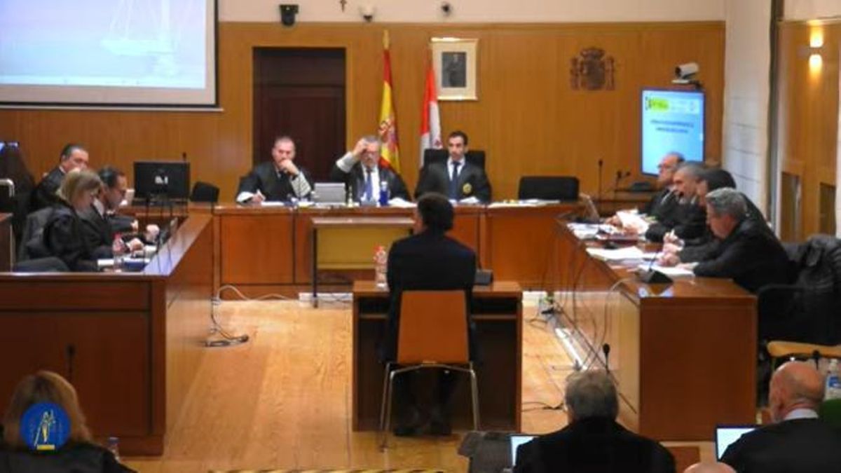 Uno de los empresarios declara que sufrieron "presiones y coacciones" de la Junta de Castilla y León en la trama eólica