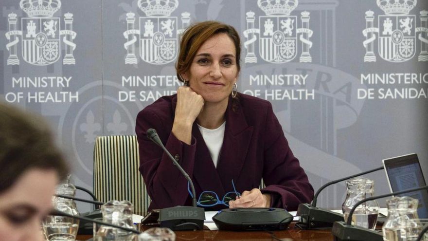 Sanidad da un plazo de 24 horas a las comunidades para confirmar si apoyan el plan contra el tabaco