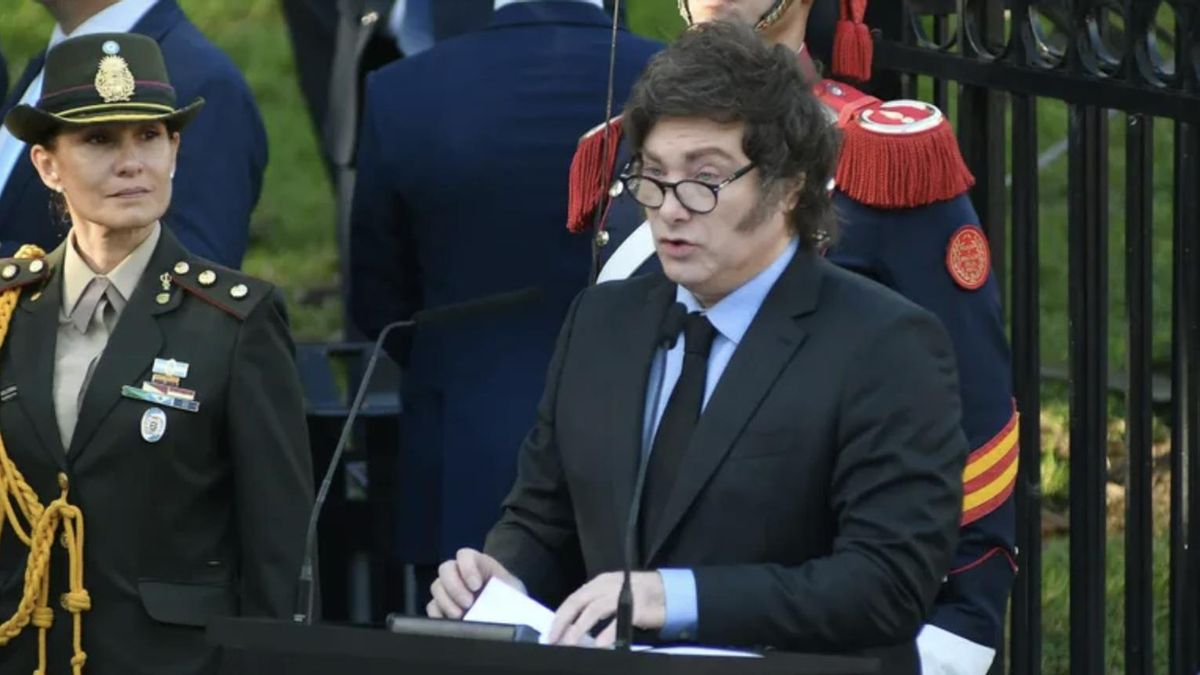 Desconcierto en el Gobierno por el aviso de Trump sobre Malvinas, mientras Milei mantiene en el aire su viaje a Inglaterra