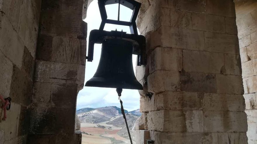 Una de las campanas de Alustante