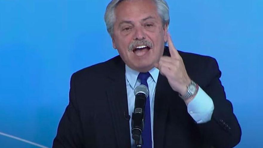 Alberto Fernández acusó al macrismo de "ladrones de guante blanco"
